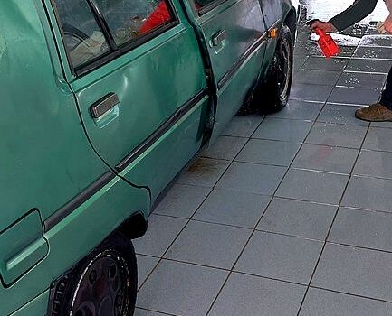 Зеленый ЗАЗ Славута, объемом двигателя 1.2 л и пробегом 300 тыс. км за 1000 $, фото 5 на Automoto.ua