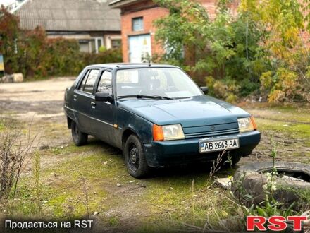 ЗАЗ Славута 2000 в Виннице на Automoto.ua Зеленый ЗАЗ Славута, объемом двигателя 1.2 л и пробегом 150 тыс. км за 799 $, фото 1 на Automoto.ua