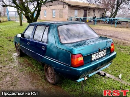 Зеленый ЗАЗ Славута, объемом двигателя 1.2 л и пробегом 85 тыс. км за 400 $, фото 1 на Automoto.ua