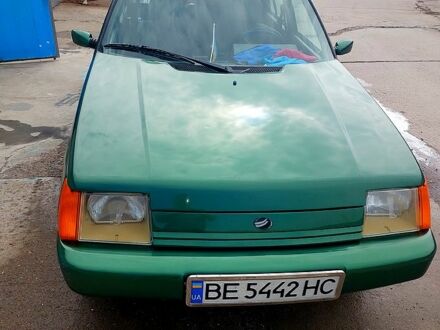 ЗАЗ Славута 2003 в Южноукраинске на Automoto.ua Зеленый ЗАЗ Славута, объемом двигателя 1.2 л и пробегом 148 тыс. км за 1300 $, фото 1 на Automoto.ua