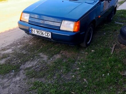 ЗАЗ Славута 2004 у Зенькове на Automoto.ua Зелений ЗАЗ Славута, об'ємом двигуна 1.2 л та пробігом 100 тис. км за 1350 $, фото 1 на Automoto.ua