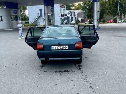 ЗАЗ Славута 2004 в Кременчуге на Automoto.ua Зеленый ЗАЗ Славута, объемом двигателя 1.2 л и пробегом 170 тыс. км за 1200 $, фото 1 на Automoto.ua