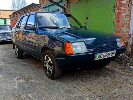 ЗАЗ Славута 2004 у Луцьку на Automoto.ua Зелений ЗАЗ Славута, об'ємом двигуна 12 л та пробігом 240 тис. км за 1200 $, фото 1 на Automoto.ua