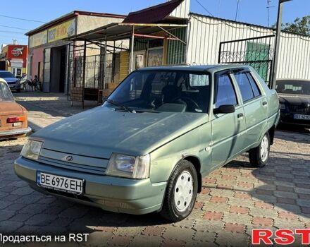 Зелений ЗАЗ Славута, об'ємом двигуна 1.2 л та пробігом 300 тис. км за 980 $, фото 1 на Automoto.ua