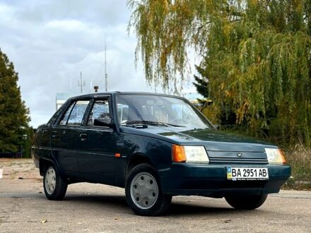 Зеленый ЗАЗ Славута, объемом двигателя 1.2 л и пробегом 100 тыс. км за 1600 $, фото 1 на Automoto.ua