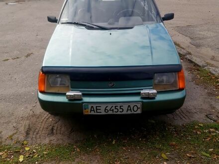 ЗАЗ Славута 2005 в Днепре (Днепропетровске) на Automoto.ua Зеленый ЗАЗ Славута, объемом двигателя 1.2 л и пробегом 109 тыс. км за 1400 $, фото 1 на Automoto.ua