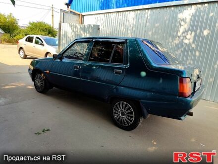 Зеленый ЗАЗ Славута, объемом двигателя 1.2 л и пробегом 190 тыс. км за 900 $, фото 1 на Automoto.ua