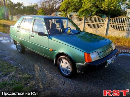 ЗАЗ Славута 2006 у Катеринополе на Automoto.ua Зелений ЗАЗ Славута, об'ємом двигуна 1.2 л та пробігом 0 тис. км за 750 $, фото 1 на Automoto.ua