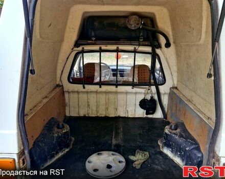 ЗАЗ Таврія-Пікап 2003 у Запоріжжя на Automoto.ua Білий ЗАЗ Таврія-Пікап, об'ємом двигуна 1.2 л та пробігом 250 тис. км за 730 $, фото 8 на Automoto.ua