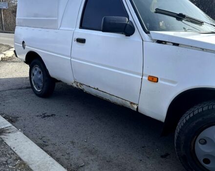 Белый ЗАЗ Таврия-Пикап, объемом двигателя 1.2 л и пробегом 100 тыс. км за 500 $, фото 3 на Automoto.ua