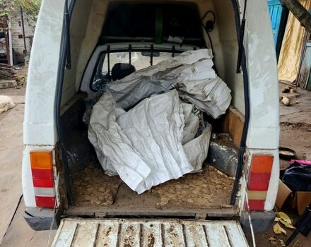 Белый ЗАЗ Таврия-Пикап, объемом двигателя 1.2 л и пробегом 300 тыс. км за 600 $, фото 1 на Automoto.ua