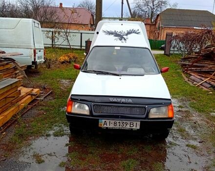 Белый ЗАЗ Таврия-Пикап, объемом двигателя 1.2 л и пробегом 200 тыс. км за 1000 $, фото 7 на Automoto.ua