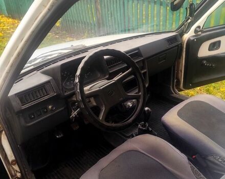 Белый ЗАЗ Таврия-Пикап, объемом двигателя 1.2 л и пробегом 260 тыс. км за 760 $, фото 6 на Automoto.ua