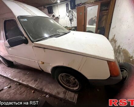 Белый ЗАЗ Таврия-Пикап, объемом двигателя 1.3 л и пробегом 70 тыс. км за 450 $, фото 3 на Automoto.ua