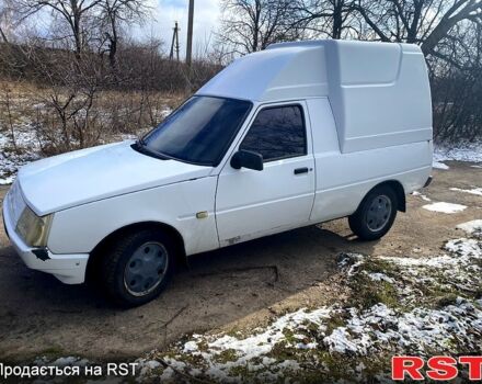 Білий ЗАЗ Таврія-Пікап, об'ємом двигуна 1.2 л та пробігом 200 тис. км за 1399 $, фото 1 на Automoto.ua