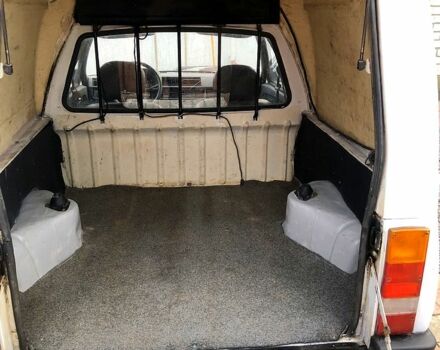 Белый ЗАЗ Таврия-Пикап, объемом двигателя 1.2 л и пробегом 137 тыс. км за 1350 $, фото 5 на Automoto.ua