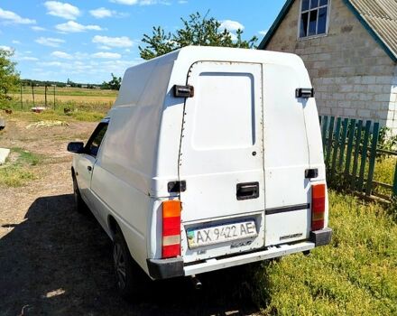 Білий ЗАЗ Таврія-Пікап, об'ємом двигуна 1.2 л та пробігом 0 тис. км за 900 $, фото 2 на Automoto.ua
