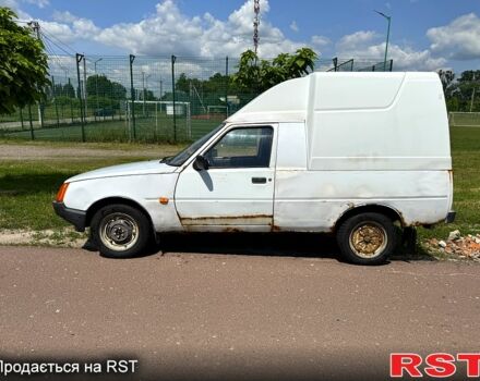 ЗАЗ Таврія-Пікап 2005 у Києві на Automoto.ua Білий ЗАЗ Таврія-Пікап, об'ємом двигуна 1.2 л та пробігом 150 тис. км за 800 $, фото 1 на Automoto.ua