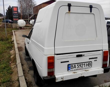 Білий ЗАЗ Таврія-Пікап, об'ємом двигуна 1.2 л та пробігом 0 тис. км за 1200 $, фото 4 на Automoto.ua