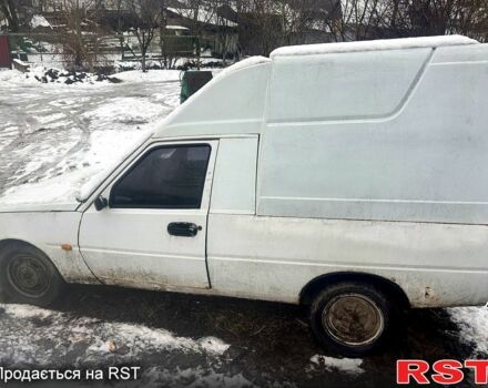 Білий ЗАЗ Таврія-Пікап, об'ємом двигуна 1.2 л та пробігом 0 тис. км за 500 $, фото 1 на Automoto.ua