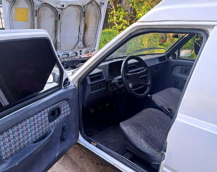 Белый ЗАЗ Таврия-Пикап, объемом двигателя 1.2 л и пробегом 120 тыс. км за 950 $, фото 3 на Automoto.ua