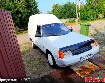 Білий ЗАЗ Таврія-Пікап, об'ємом двигуна 1.3 л та пробігом 140 тис. км за 2000 $, фото 1 на Automoto.ua