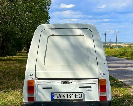Белый ЗАЗ Таврия-Пикап, объемом двигателя 1.3 л и пробегом 160 тыс. км за 1100 $, фото 4 на Automoto.ua