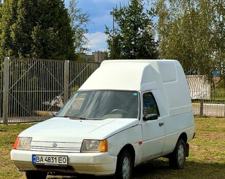 Белый ЗАЗ Таврия-Пикап, объемом двигателя 1.3 л и пробегом 160 тыс. км за 1100 $, фото 2 на Automoto.ua