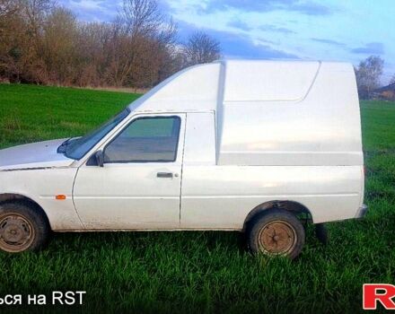 Білий ЗАЗ Таврія-Пікап, об'ємом двигуна 1.2 л та пробігом 150 тис. км за 1700 $, фото 3 на Automoto.ua