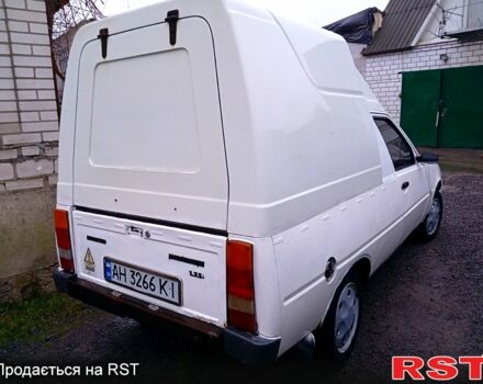 Белый ЗАЗ Таврия-Пикап, объемом двигателя 1.3 л и пробегом 22 тыс. км за 799 $, фото 5 на Automoto.ua
