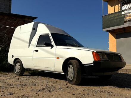 Білий ЗАЗ Таврія-Пікап, об'ємом двигуна 1.2 л та пробігом 950 тис. км за 1100 $, фото 1 на Automoto.ua