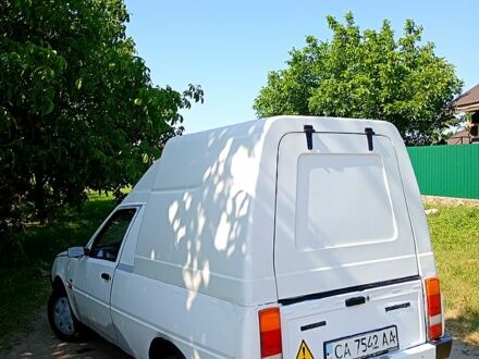 Белый ЗАЗ Таврия-Пикап, объемом двигателя 1.2 л и пробегом 0 тыс. км за 750 $, фото 1 на Automoto.ua