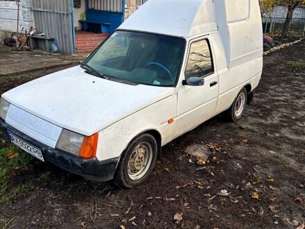 Белый ЗАЗ Таврия-Пикап, объемом двигателя 1.2 л и пробегом 60 тыс. км за 750 $, фото 1 на Automoto.ua