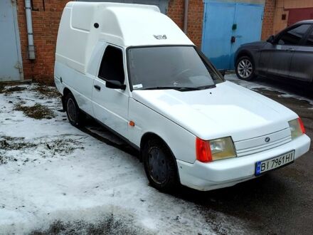 ЗАЗ Таврія-Пікап 2010 у Полтаві на Automoto.ua Білий ЗАЗ Таврія-Пікап, об'ємом двигуна 1.3 л та пробігом 135 тис. км за 1600 $, фото 1 на Automoto.ua