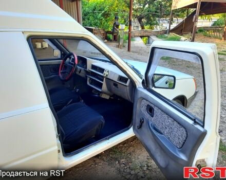ЗАЗ Таврія-Пікап, об'ємом двигуна 1.2 л та пробігом 215 тис. км за 1100 $, фото 6 на Automoto.ua