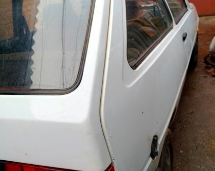 Белый ЗАЗ Таврия, объемом двигателя 1.1 л и пробегом 180 тыс. км за 380 $, фото 4 на Automoto.ua