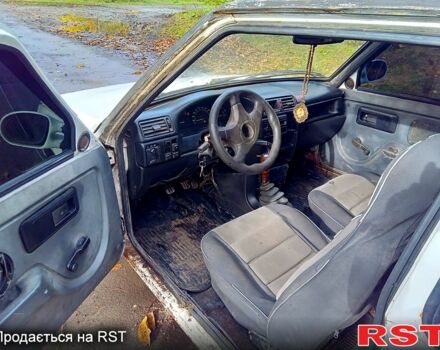 Білий ЗАЗ Таврія, об'ємом двигуна 1.1 л та пробігом 87 тис. км за 350 $, фото 8 на Automoto.ua