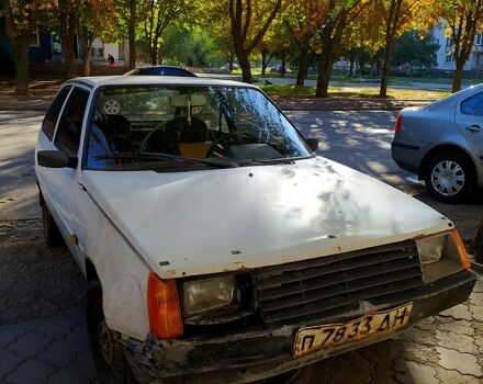 Белый ЗАЗ Таврия, объемом двигателя 1.1 л и пробегом 300 тыс. км за 600 $, фото 1 на Automoto.ua
