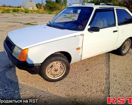 Белый ЗАЗ Таврия, объемом двигателя 1.1 л и пробегом 297 тыс. км за 600 $, фото 3 на Automoto.ua