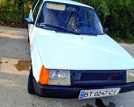 Белый ЗАЗ Таврия, объемом двигателя 1.1 л и пробегом 297 тыс. км за 600 $, фото 1 на Automoto.ua