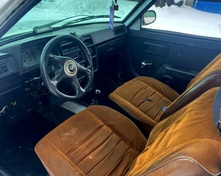 Белый ЗАЗ Таврия, объемом двигателя 1.2 л и пробегом 140 тыс. км за 450 $, фото 3 на Automoto.ua