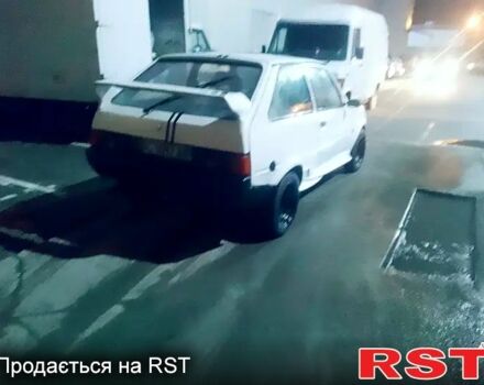 Белый ЗАЗ Таврия, объемом двигателя 1.1 л и пробегом 230 тыс. км за 550 $, фото 2 на Automoto.ua