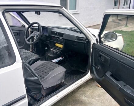 Белый ЗАЗ Таврия, объемом двигателя 1.1 л и пробегом 45 тыс. км за 880 $, фото 4 на Automoto.ua