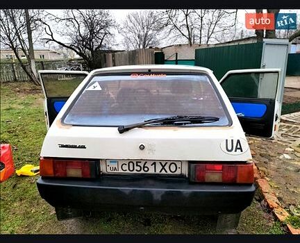 Белый ЗАЗ Таврия, объемом двигателя 1.3 л и пробегом 300 тыс. км за 500 $, фото 1 на Automoto.ua