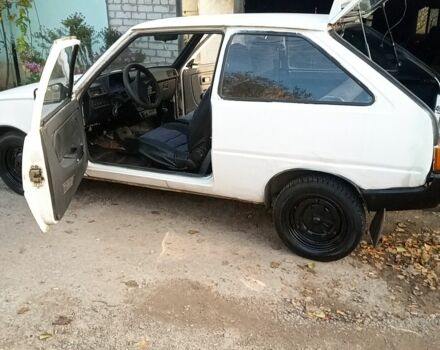 Белый ЗАЗ Таврия, объемом двигателя 1 л и пробегом 600 тыс. км за 596 $, фото 3 на Automoto.ua