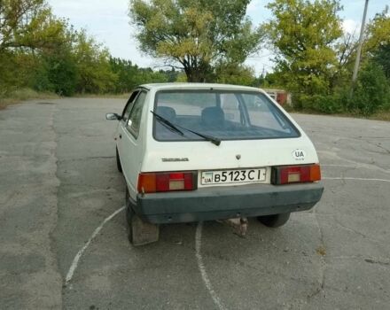 Белый ЗАЗ Таврия, объемом двигателя 1.1 л и пробегом 98 тыс. км за 388 $, фото 9 на Automoto.ua