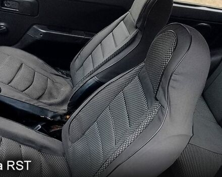 Білий ЗАЗ Таврія, об'ємом двигуна 1.1 л та пробігом 200 тис. км за 350 $, фото 5 на Automoto.ua