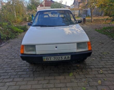 ЗАЗ Таврия 1995 в Херсоне на Automoto.ua Белый ЗАЗ Таврия, объемом двигателя 1.2 л и пробегом 230 тыс. км за 699 $, фото 1 на Automoto.ua