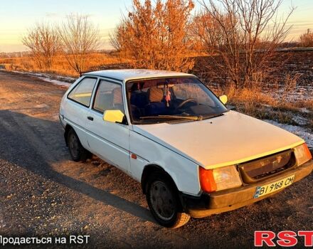Белый ЗАЗ Таврия, объемом двигателя 1.1 л и пробегом 200 тыс. км за 600 $, фото 1 на Automoto.ua