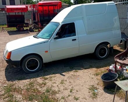 Белый ЗАЗ Таврия, объемом двигателя 1.2 л и пробегом 200 тыс. км за 967 $, фото 9 на Automoto.ua